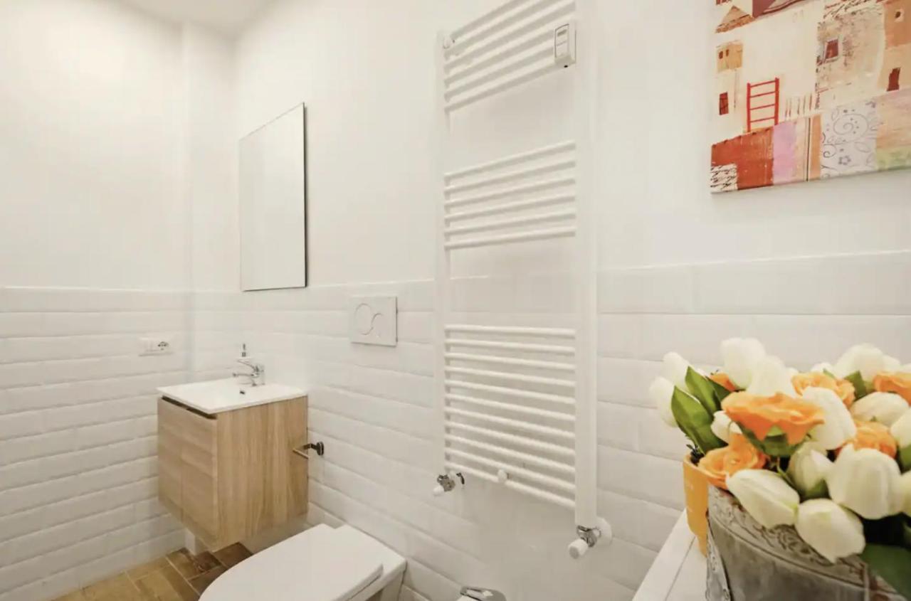 New-Big Honey Colosseum 4Bdr + 2Sofa Bed A/C Roma Ngoại thất bức ảnh